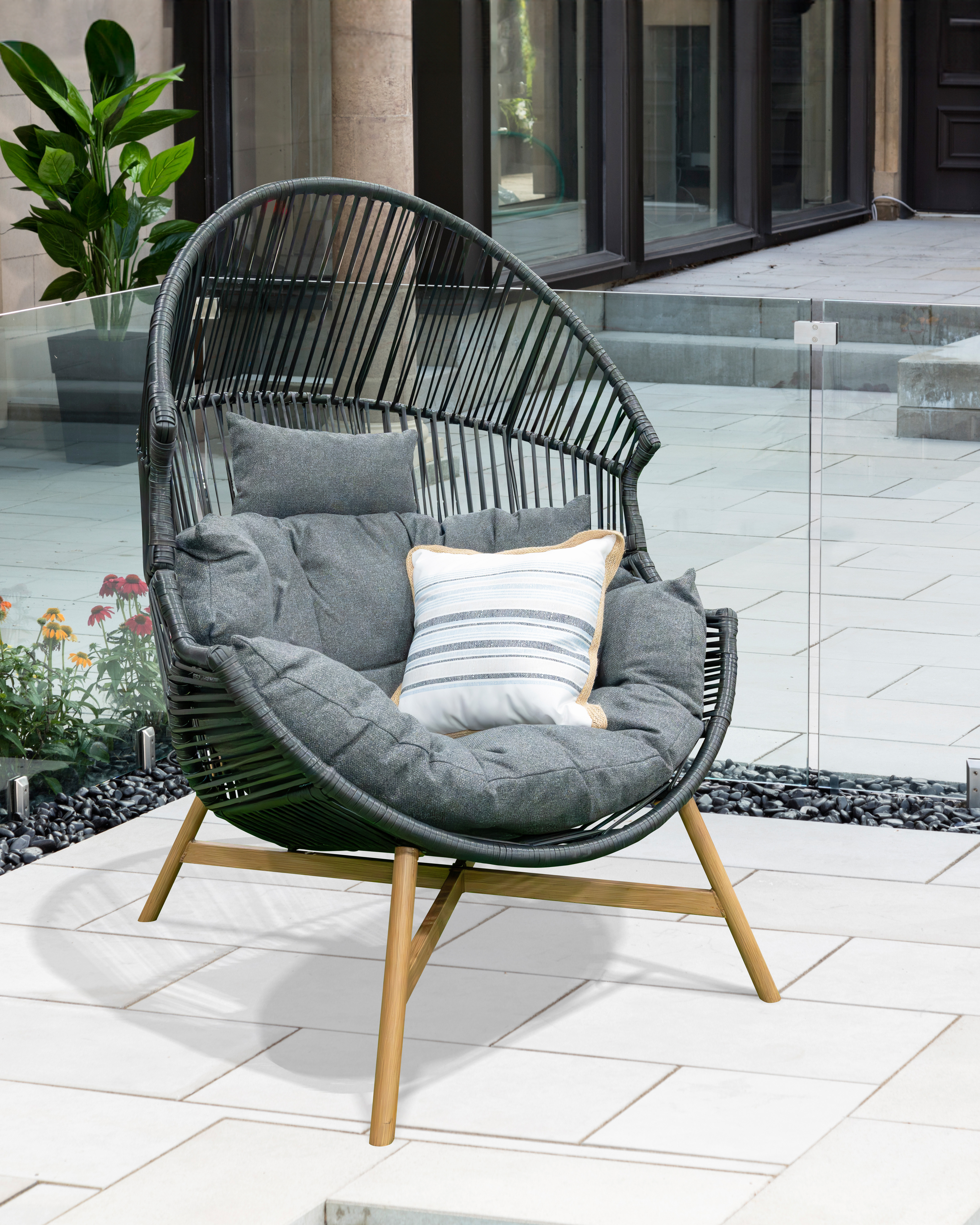 Opale lounge chair