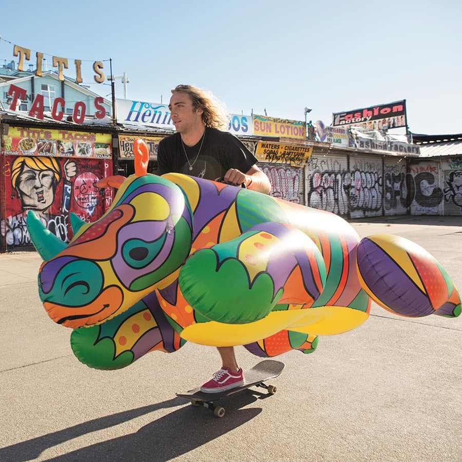 Gonflable Rhinoceros multicolore