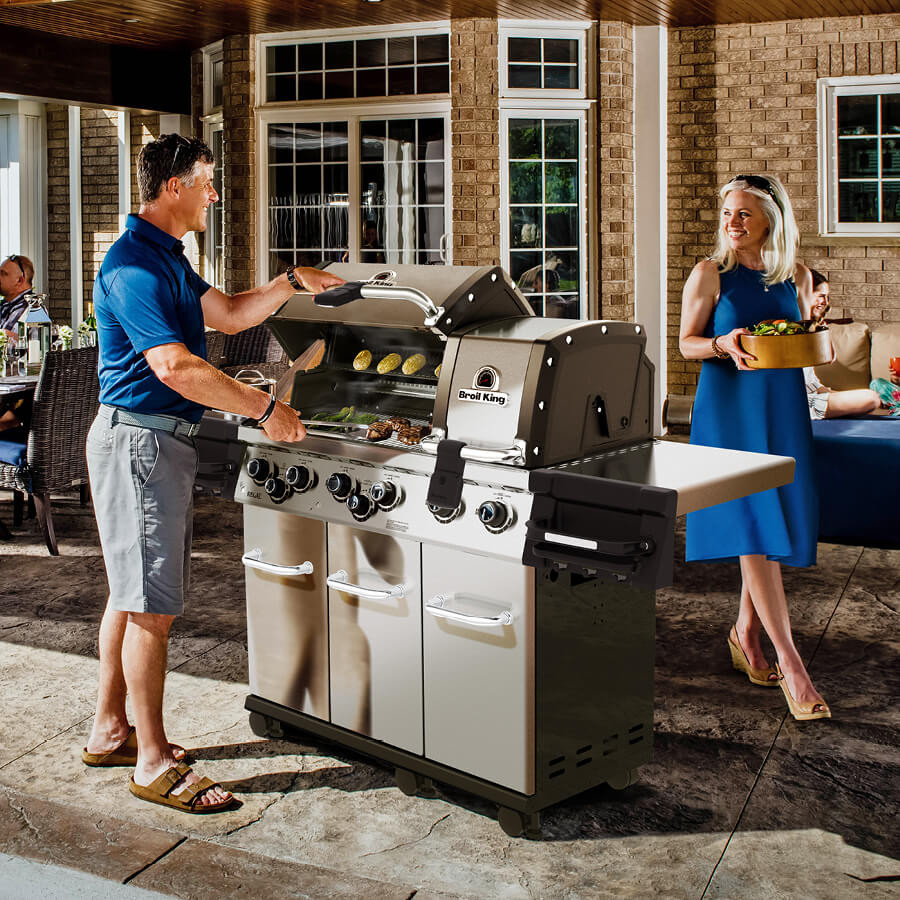 Broil King Regal S690 Pro IR BBQ 85 000 BTU Club Piscine Super