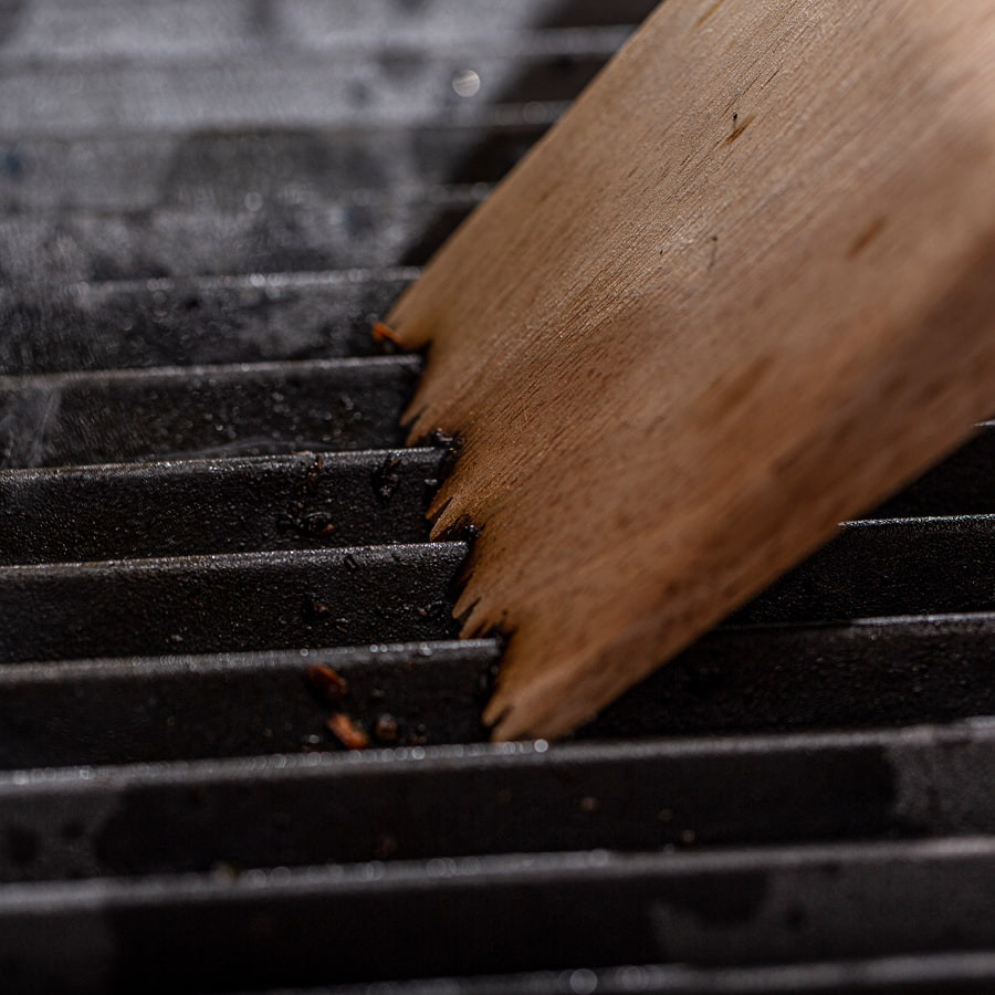Grattoir de barbecue en bois