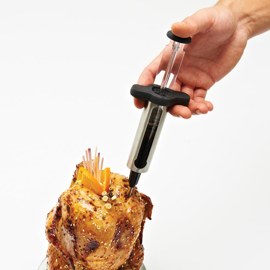 Injecteur de marinades