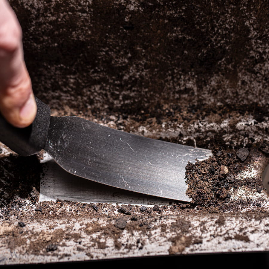 Ensemble de nettoyage pour fumoir aux granules