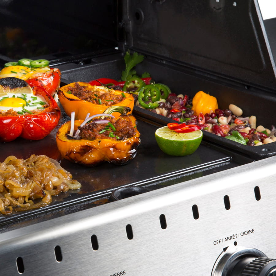 Broil King Baron-Sovereign cast iron wok