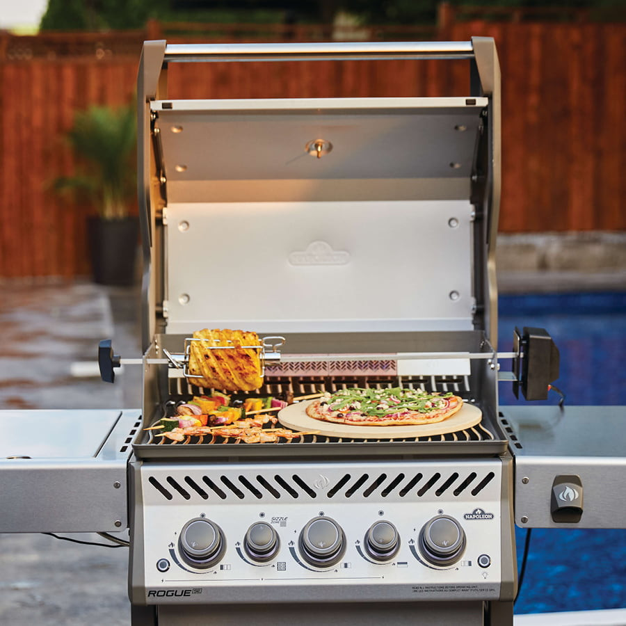 BBQ Napoleon Rogue SE 425 RSIB - 70 500  BTU