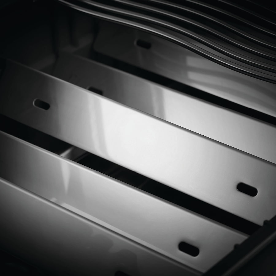 BBQ Napoleon Rogue SE 425 RSIB - 70 500  BTU