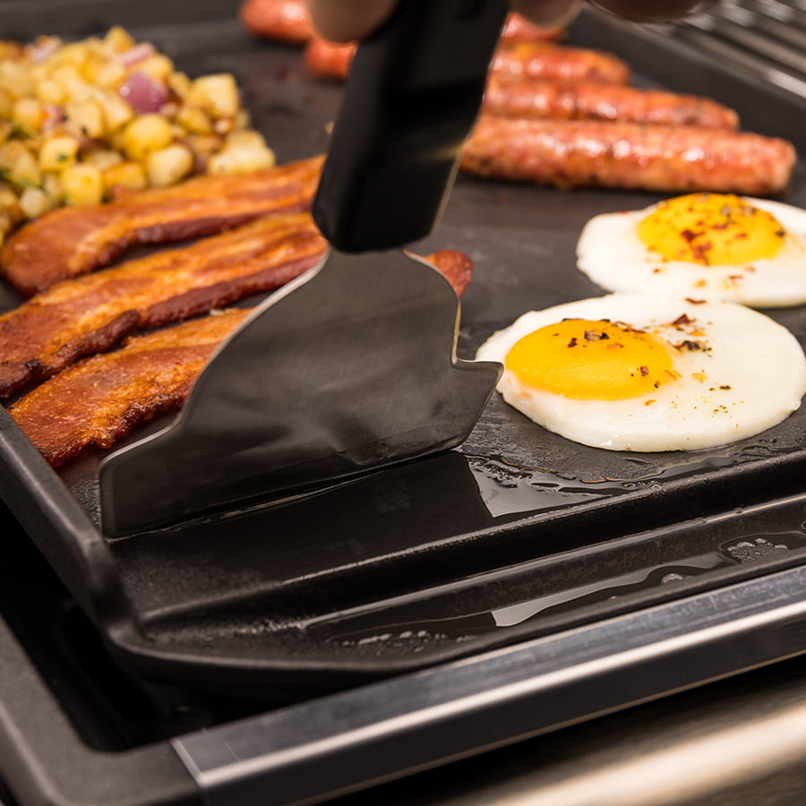 Broil King cast iron plancha