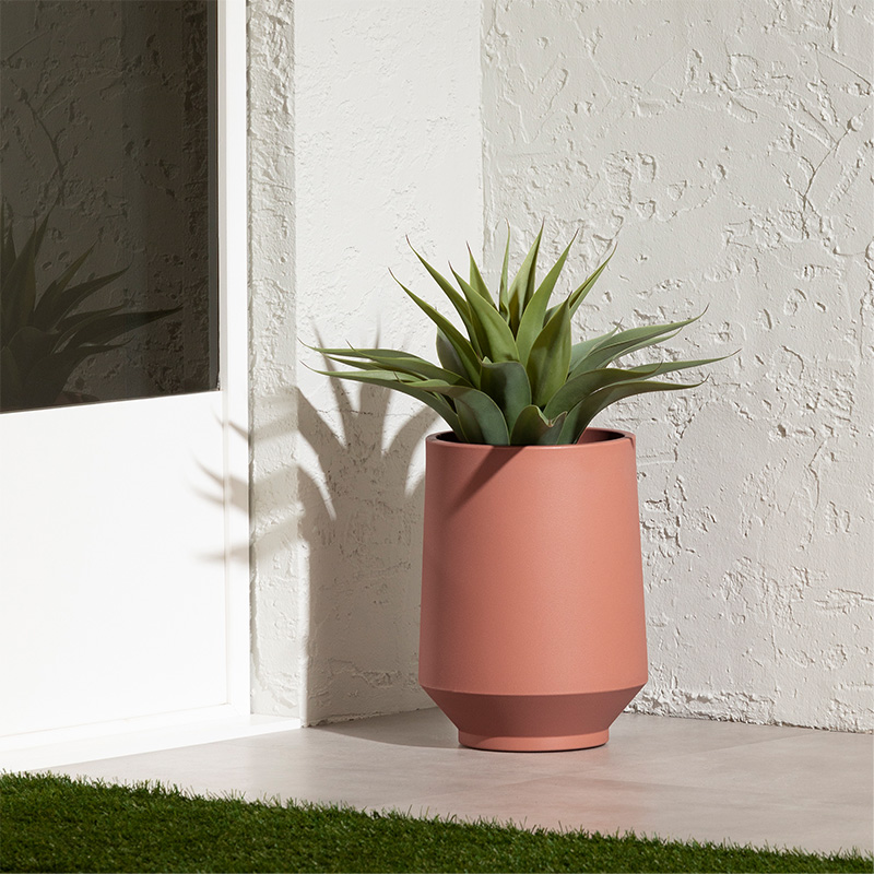 Small Dalya planter - Terracotta