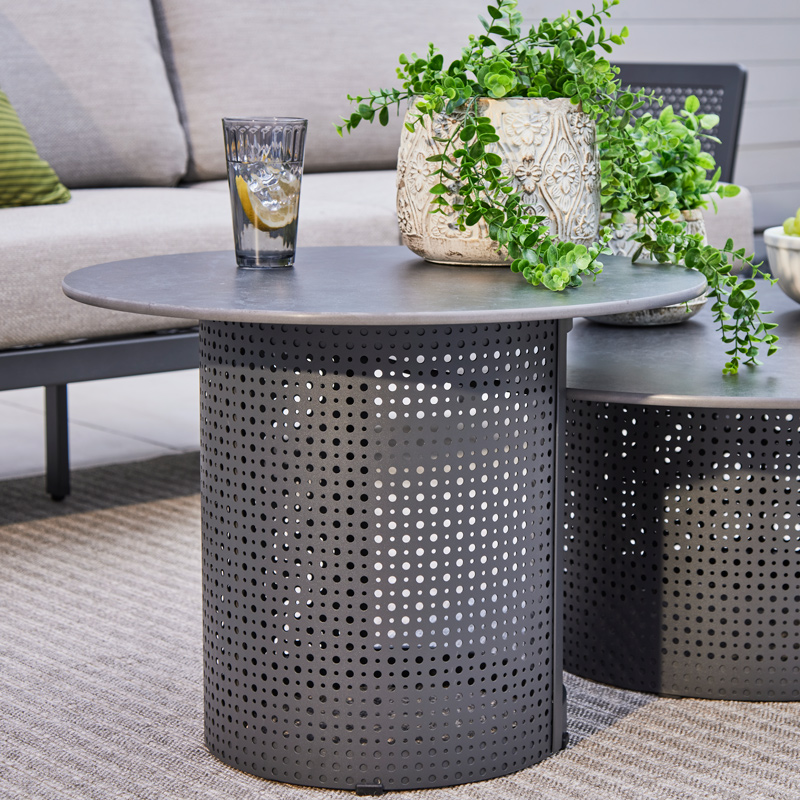 Set of 2 Moreno coffee tables Set of 2 Bahamas nesting tables