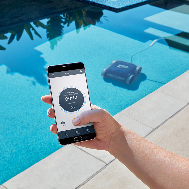 Polaris Alpha iQ robotic cleaner