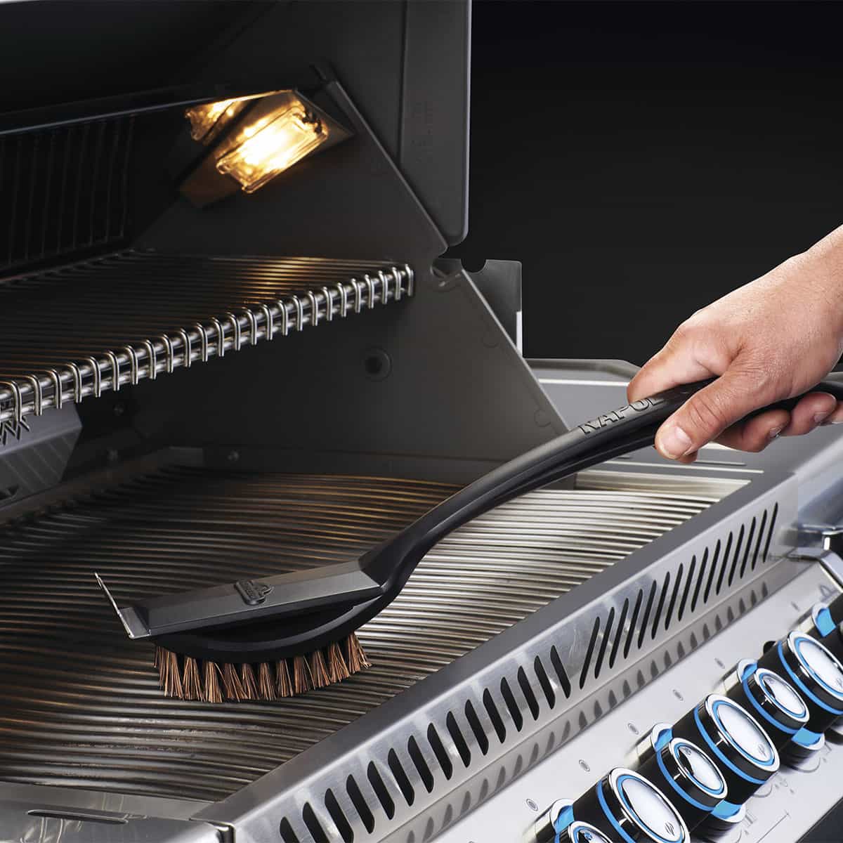 Napoleon natural fiber grill brush