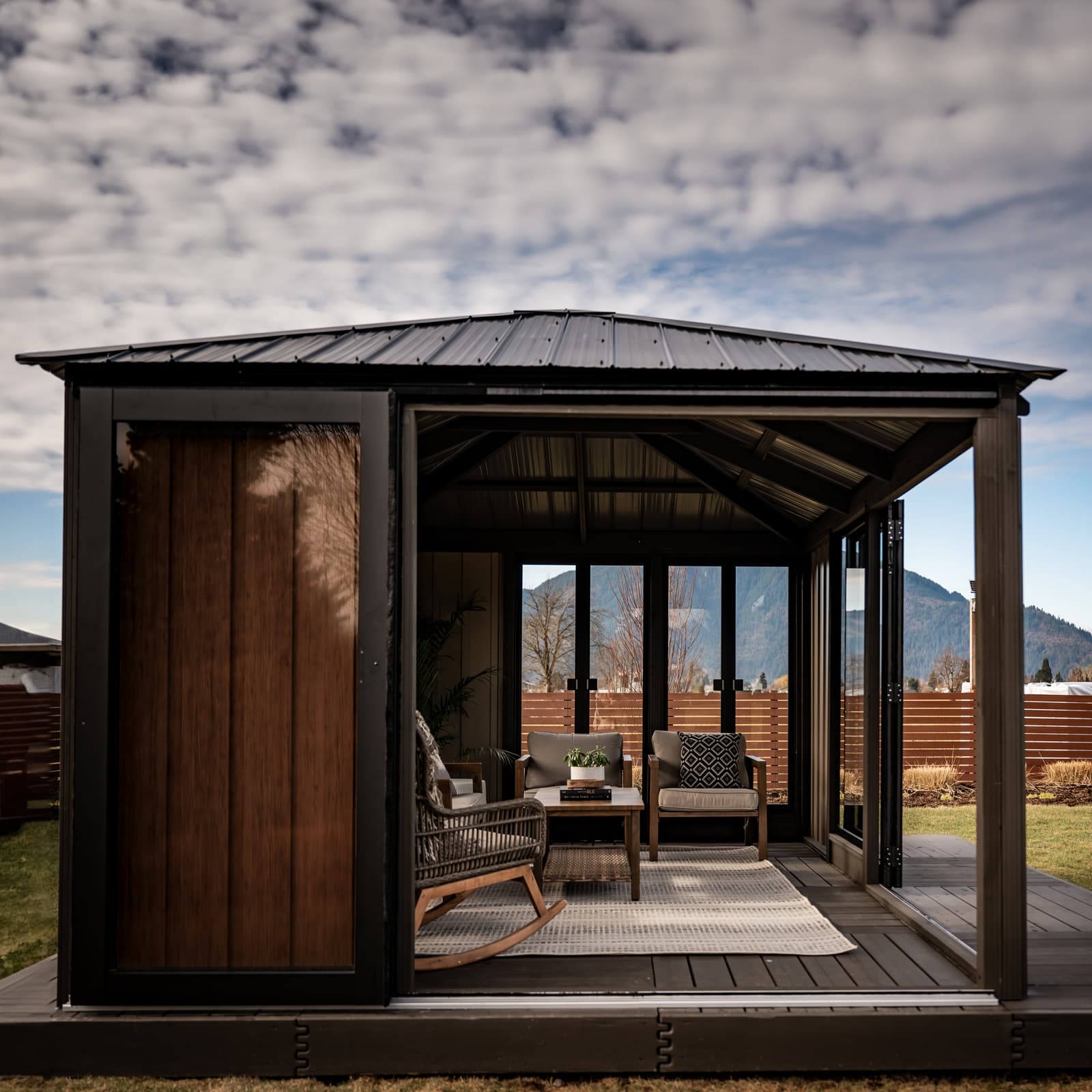 Pavillon Sofia 11' x 14' - Blacksmith - Espresso