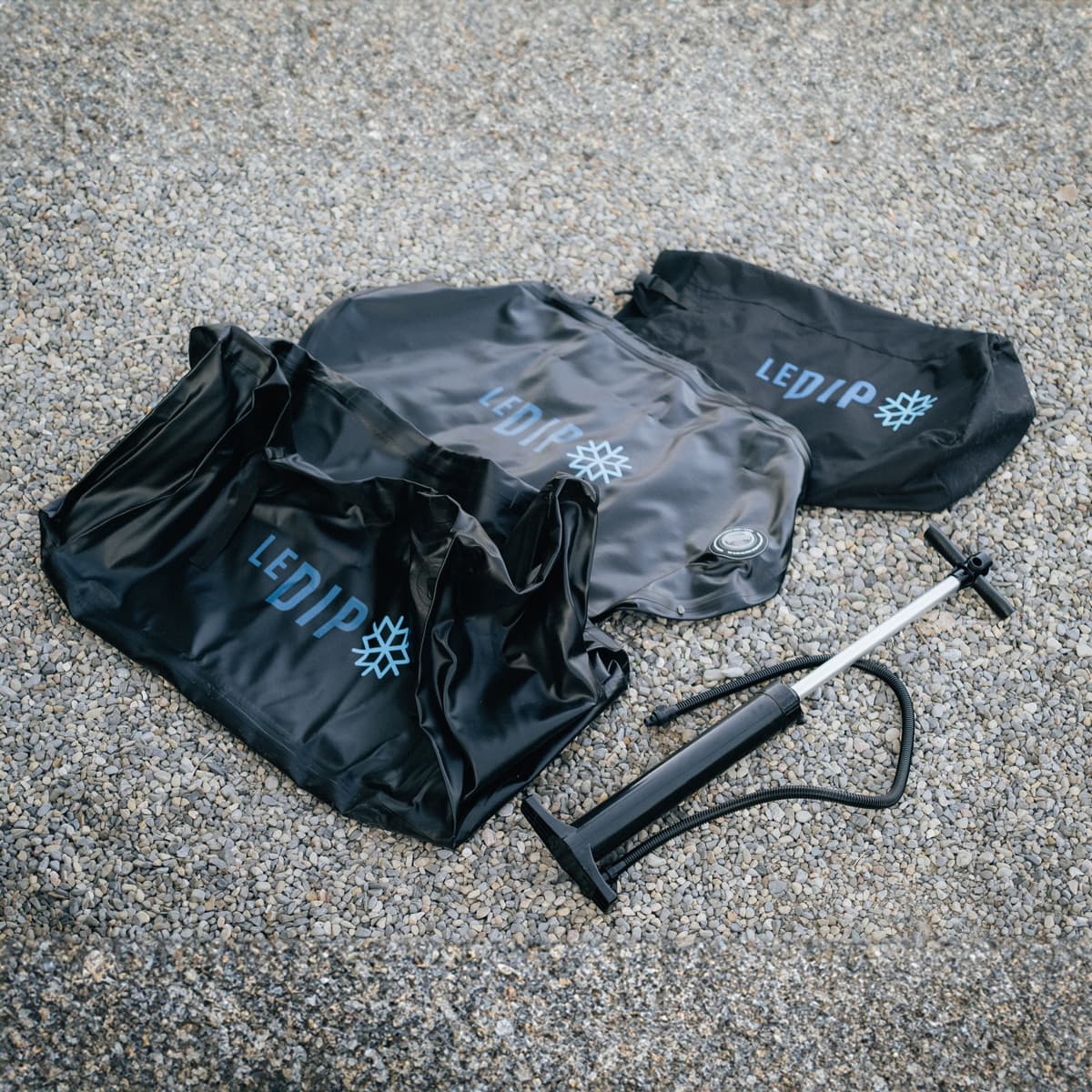 Le Dip portable inflatable Cold Tub