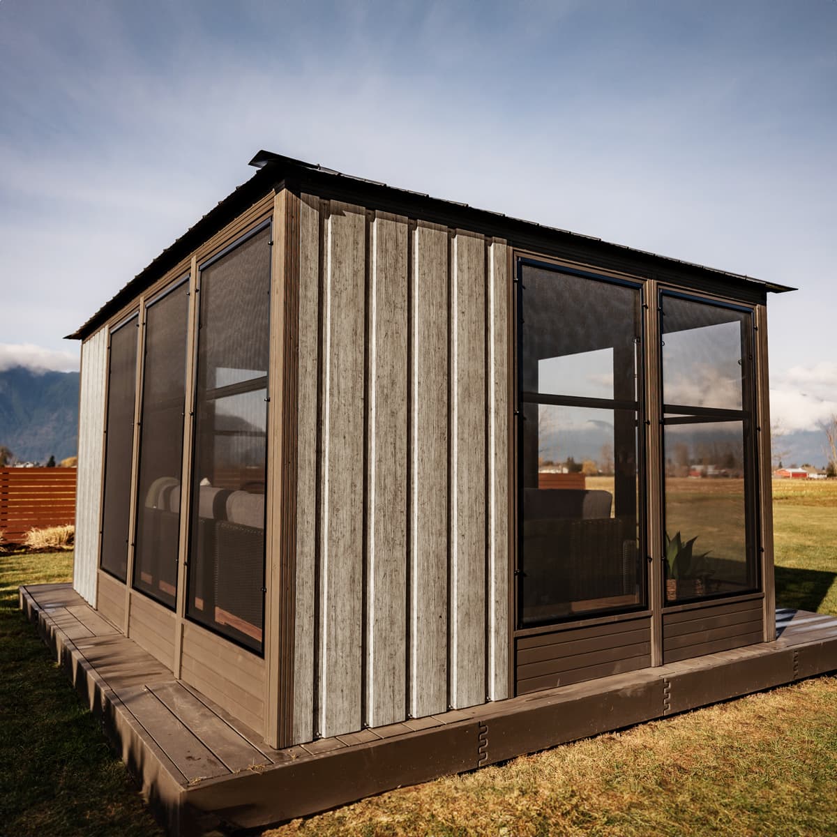 Adela Pavilion 11' x 11' - Blacksmith - Clay