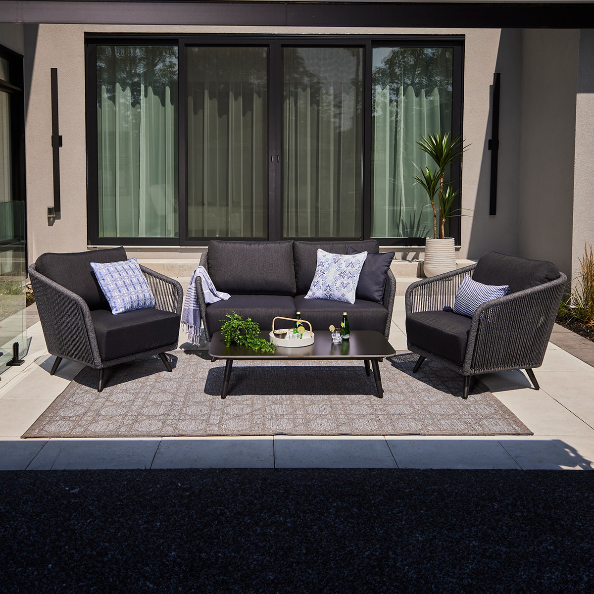 Empire Conversation Set with Table