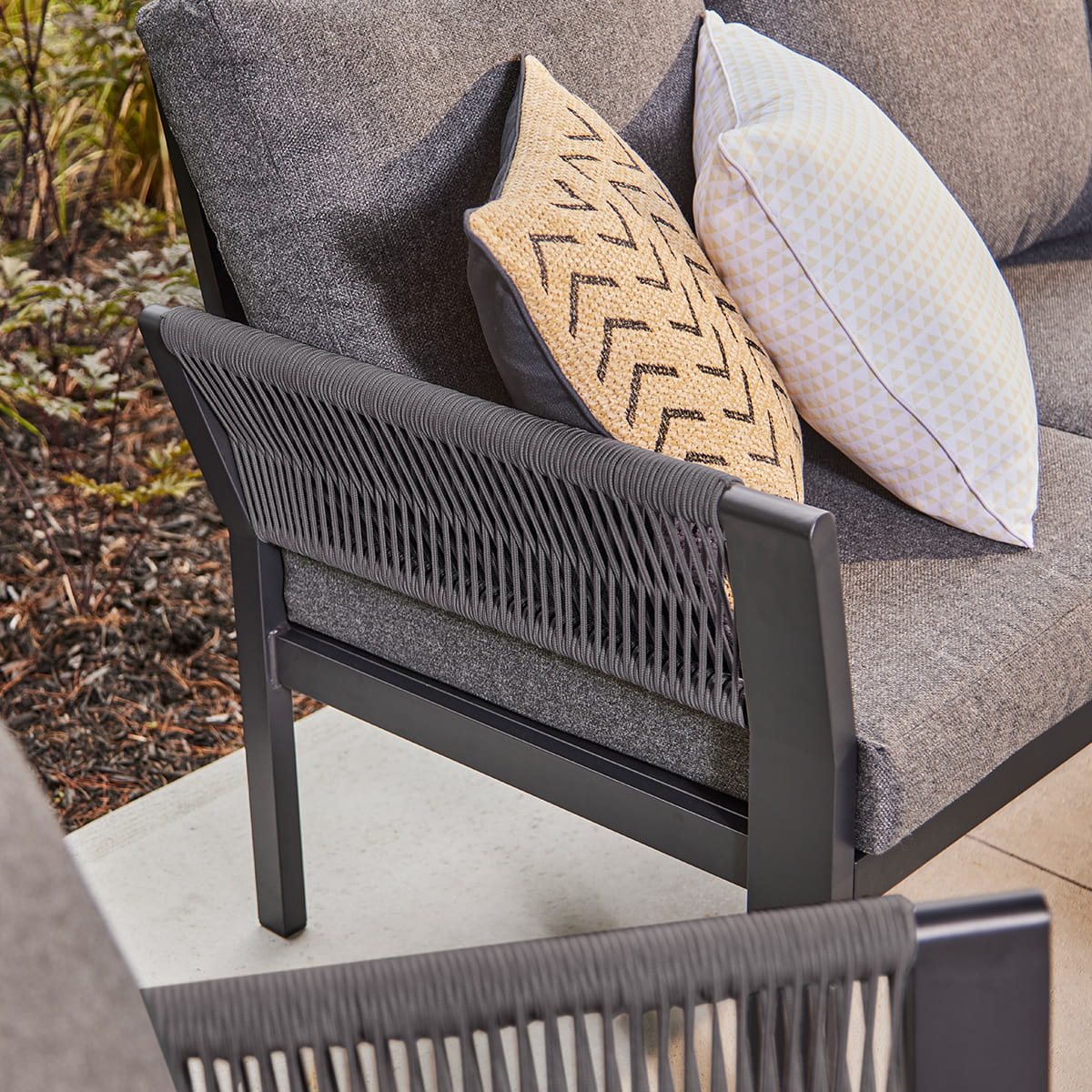 Azalea Conversation Set - Black