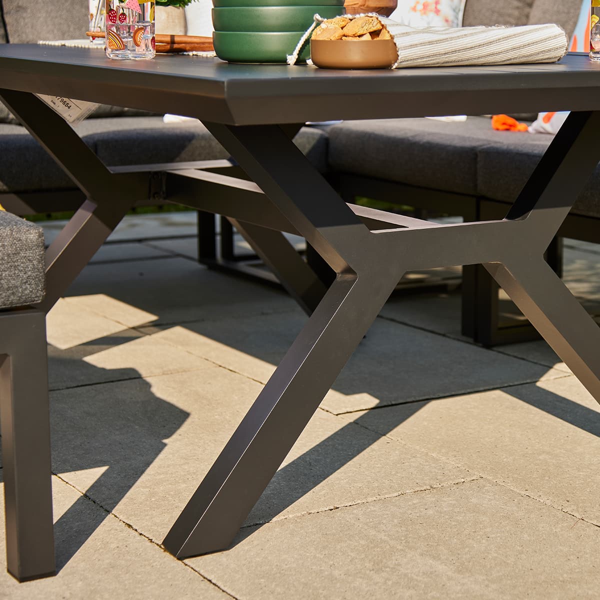 Table à diner Soglio - 39'' x 63''