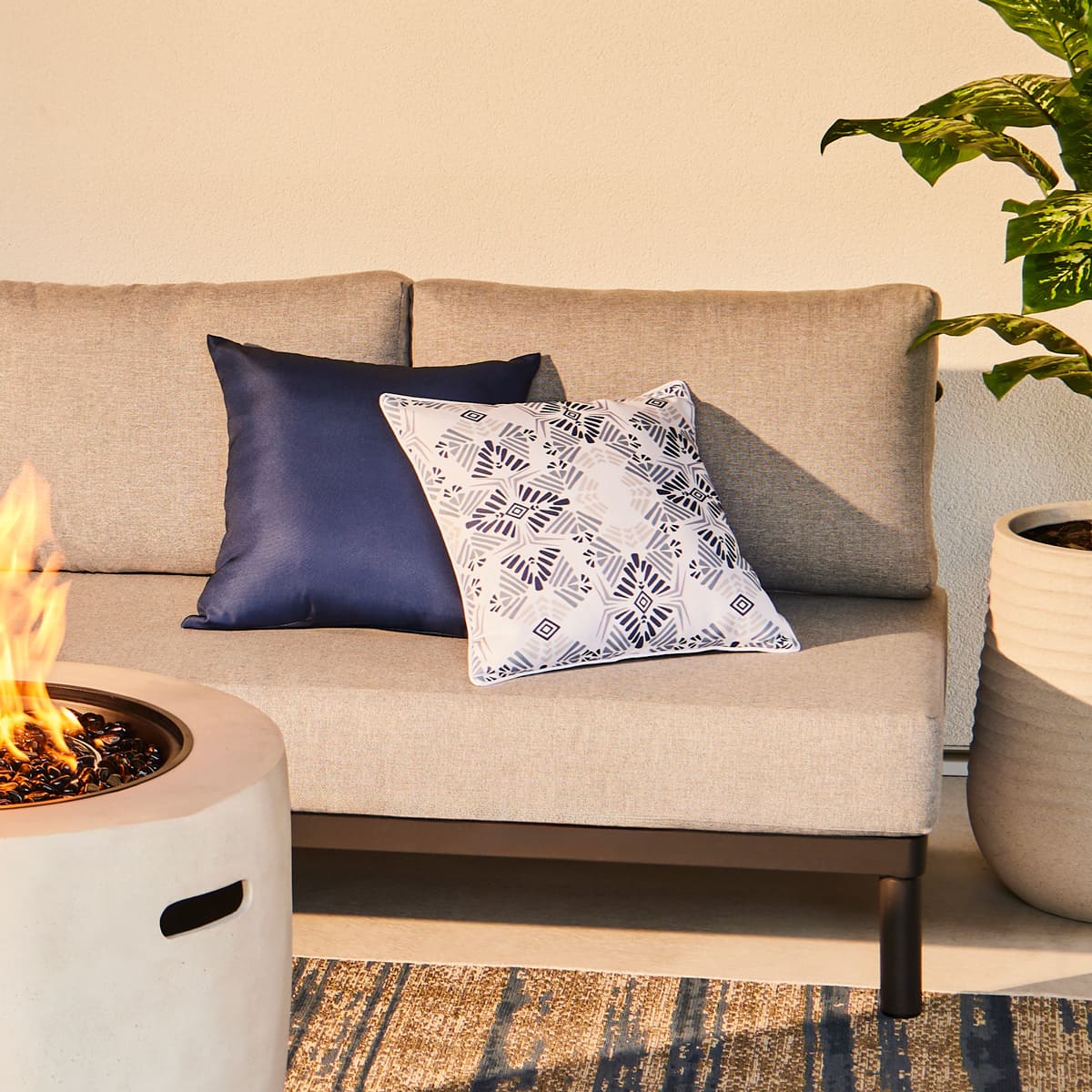 Square Cushion 18x18 in - Blue Print