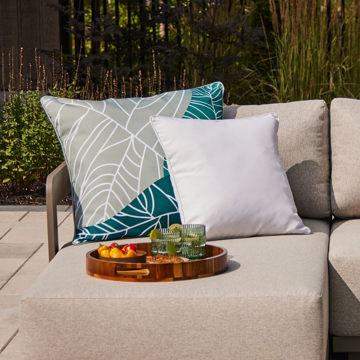 Coussin carré 24x24 po - Sauge