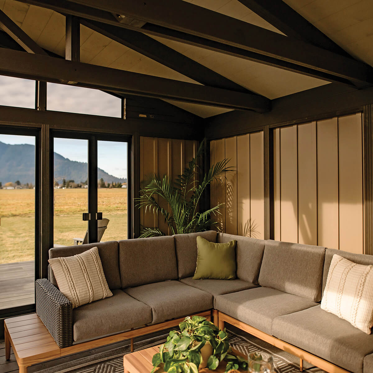 Wooden Pavilion Oslo - 11'x14' Clay