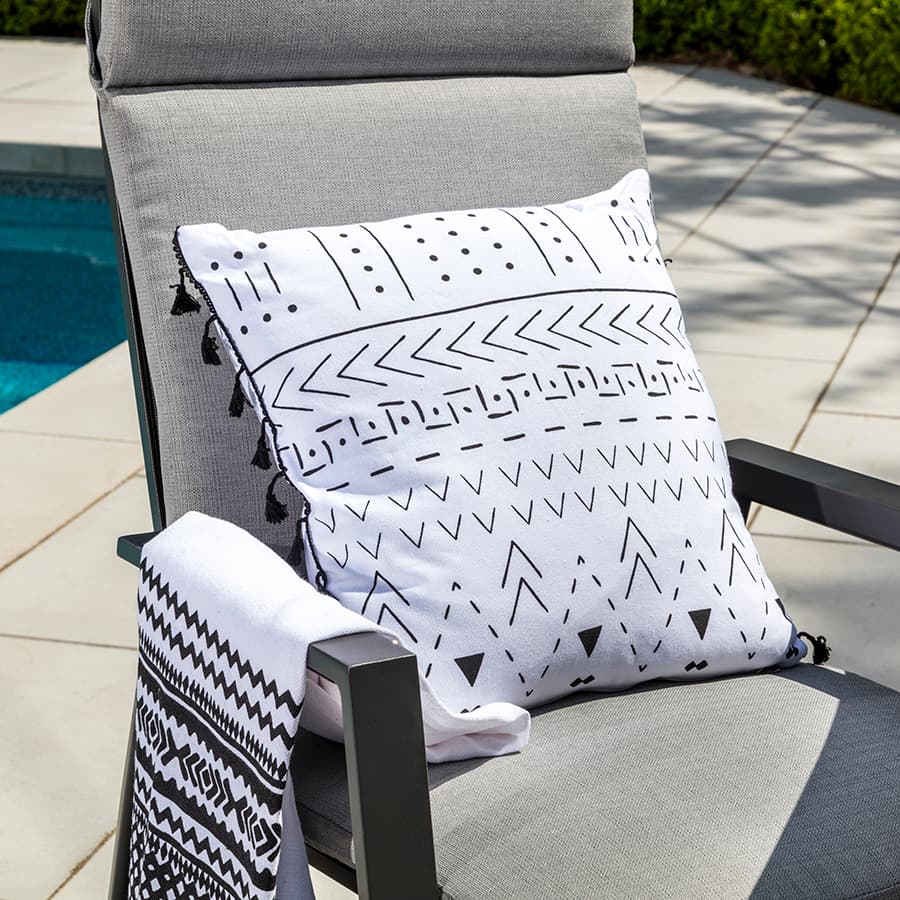 Ensemble à dîner Imperial 6 chaises et table 35