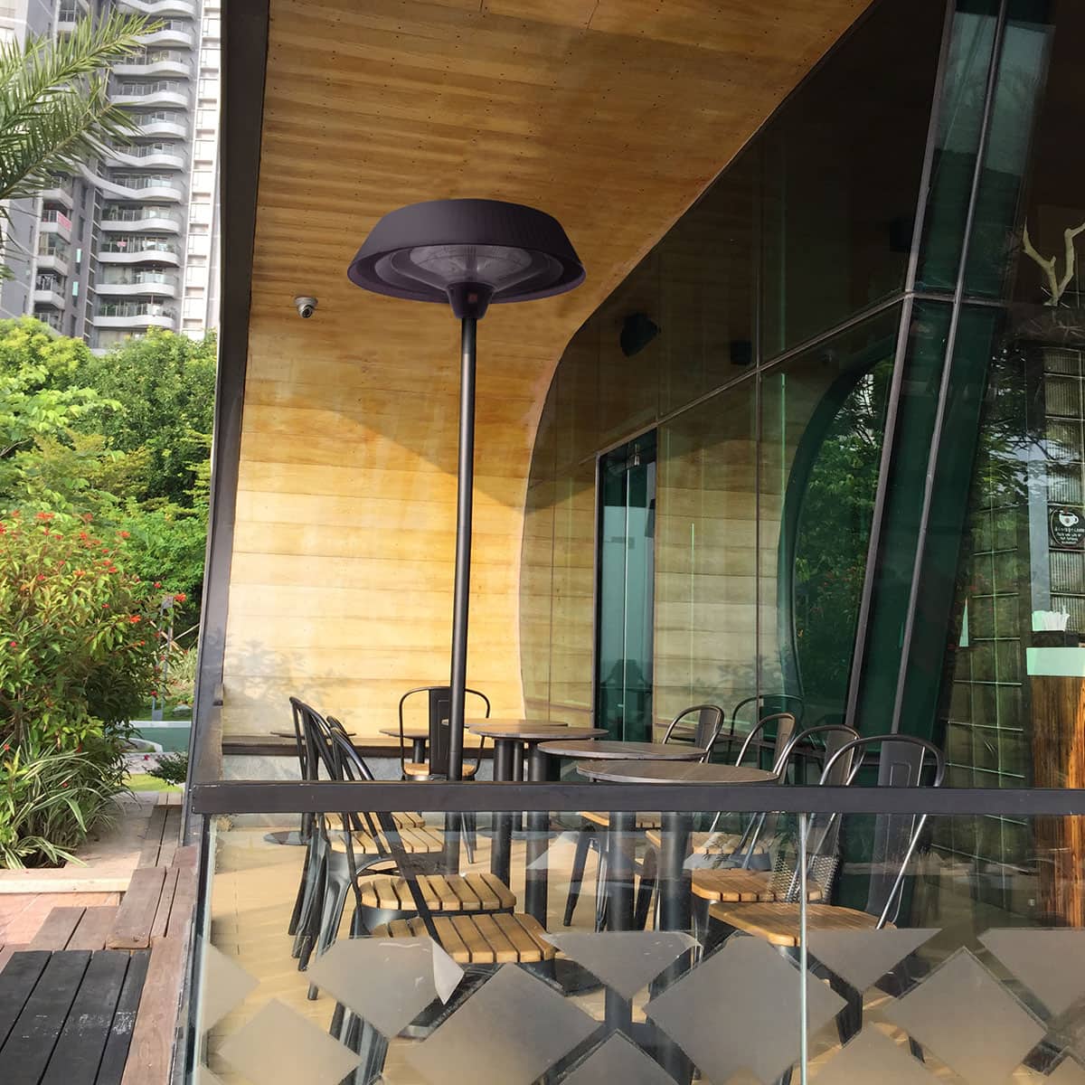 Chauffe-terrasse sur pied infrarouge HEA-21823