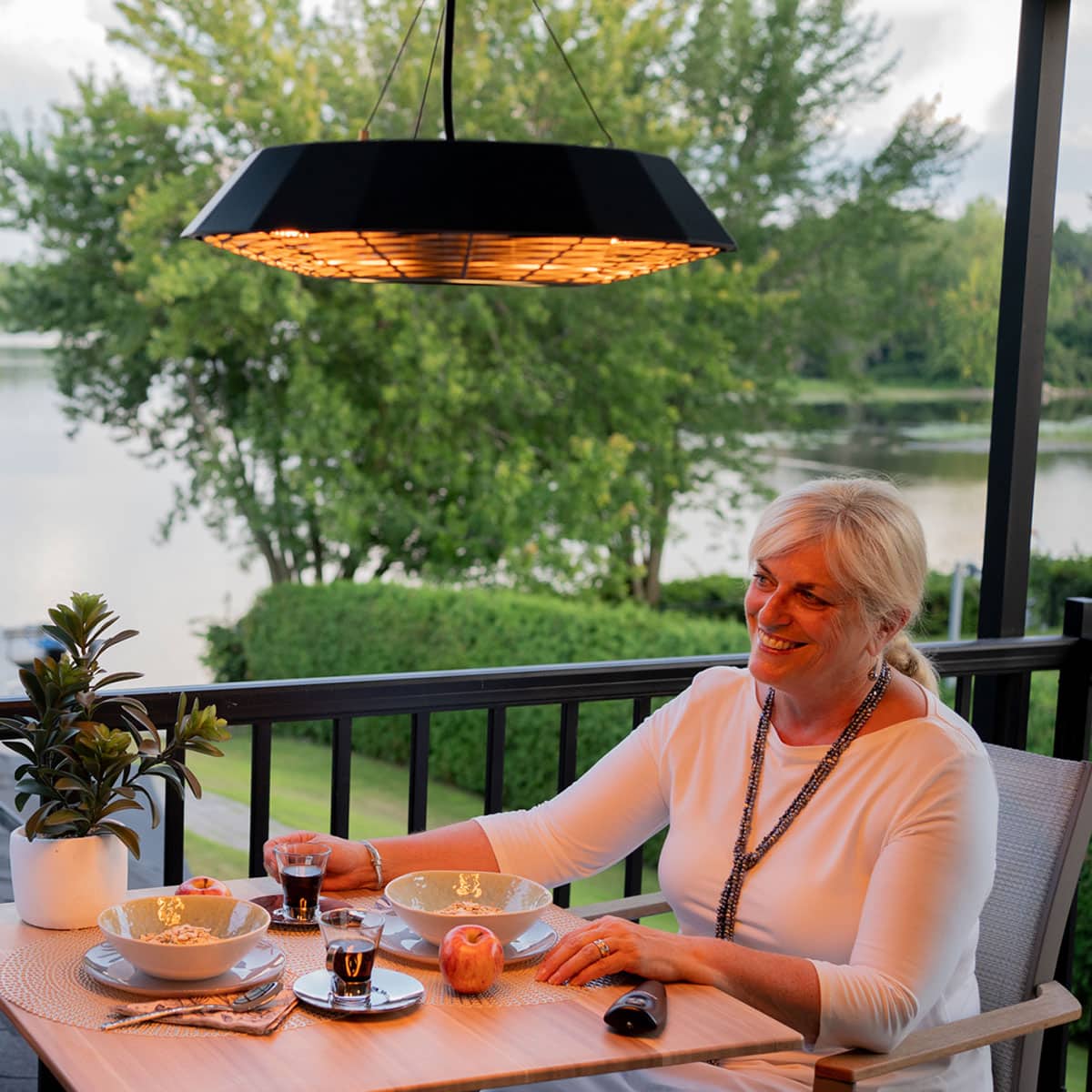 Chauffe-terrasse suspendu infrarouge HEA-21568