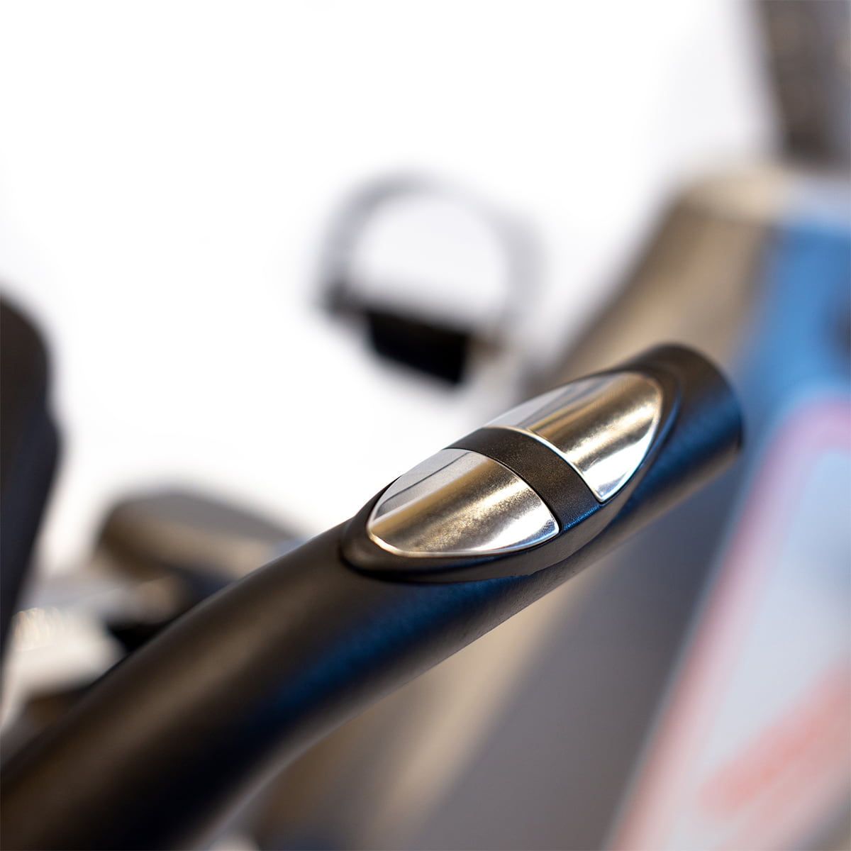 Vélo stationnaire horizontal 500BH