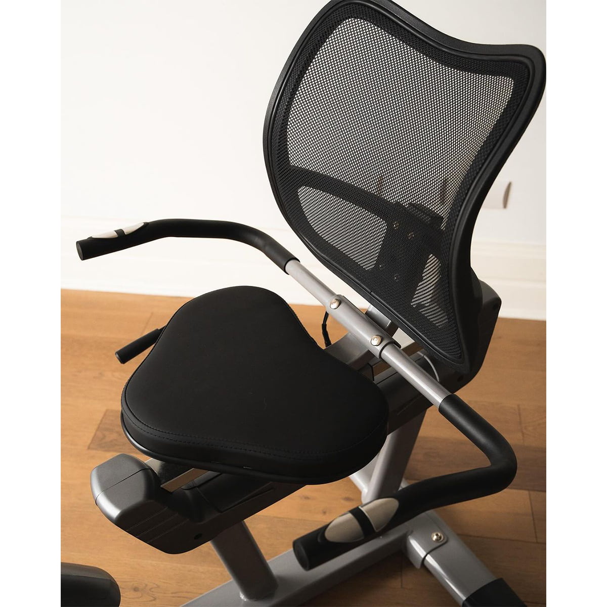 Vélo stationnaire horizontal 500BH