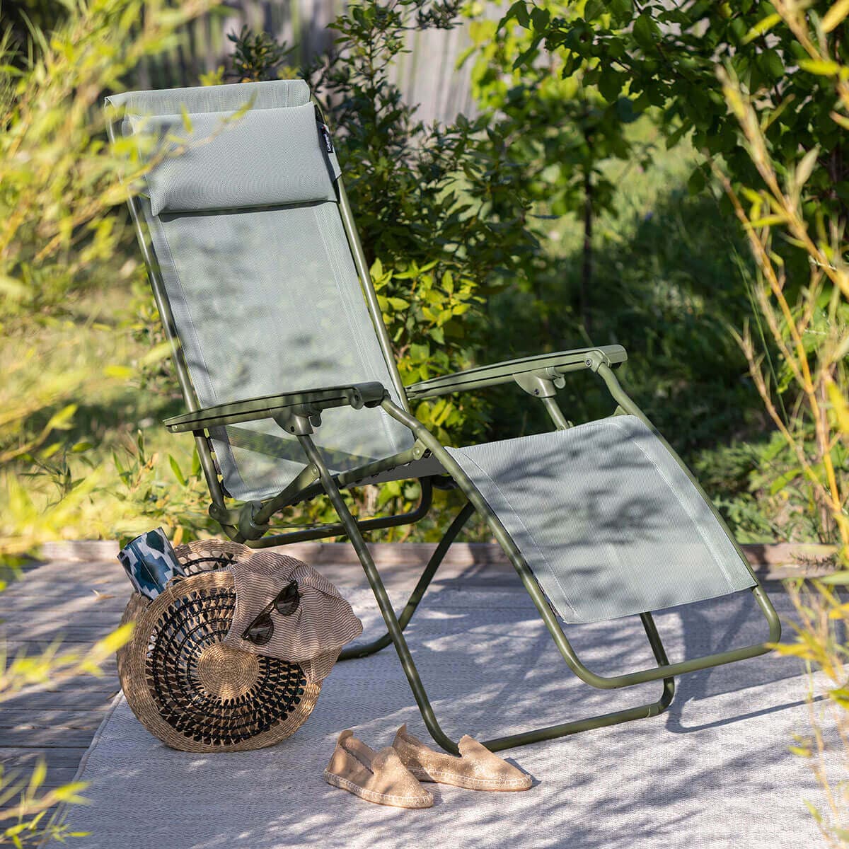 R-Clip Recliner - Moss