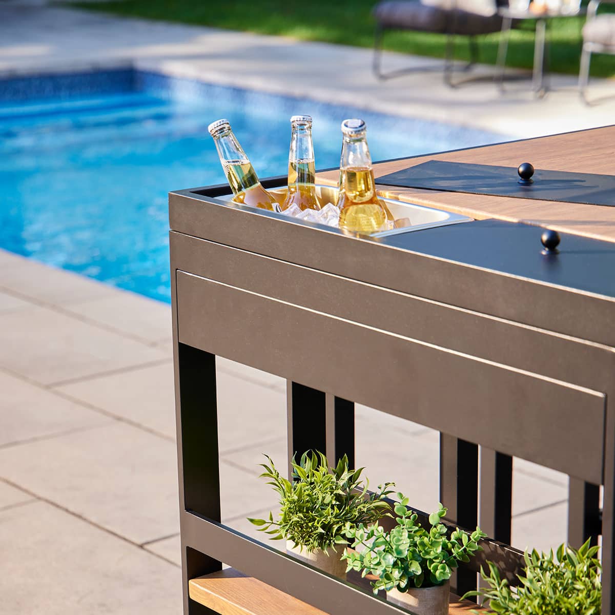 Table de bar - 2 seaux