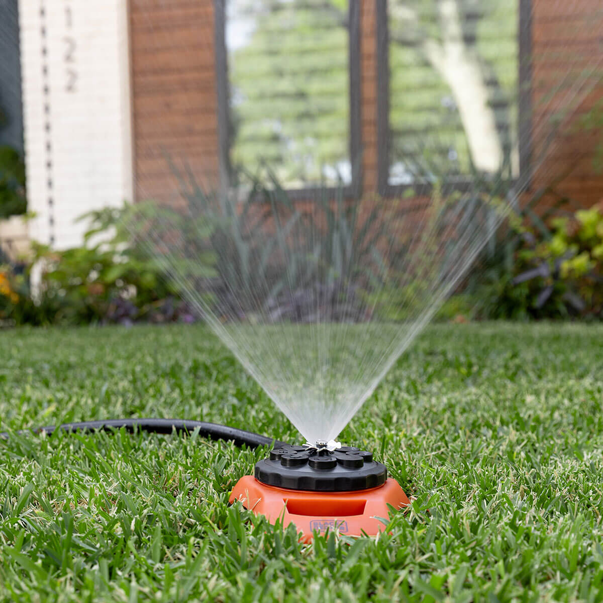 Sprinkler Turret – 8 Adjustable Jets