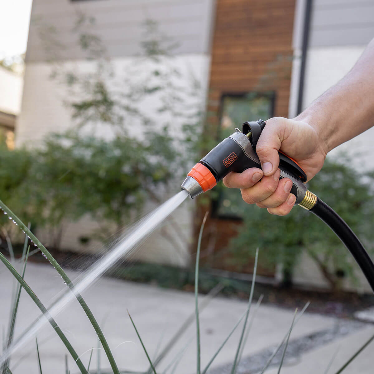 Rear‑trigger nozzle – Adjustable