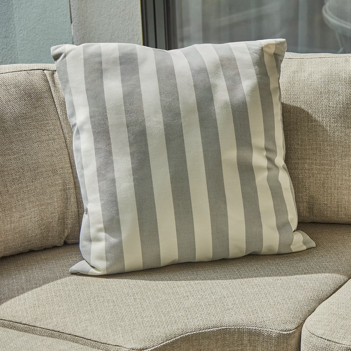 Coussin carré - Imprimé Cabana gris