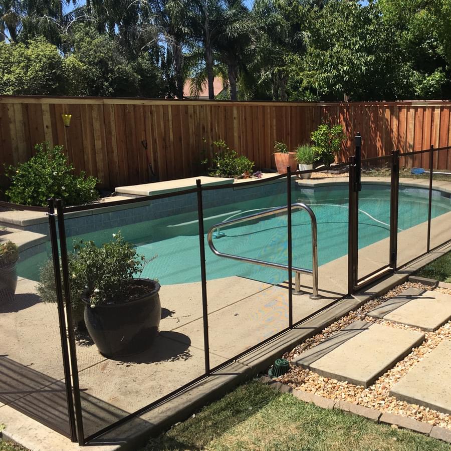 GLI Inground 4 Tall x 10 ft Pool Safety Fence -One Complete Section (Designer Black)