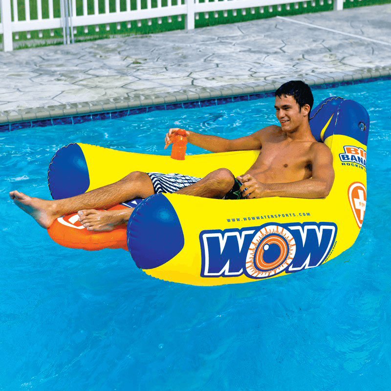 Matelas gonflable WOW en forme de grosse banane