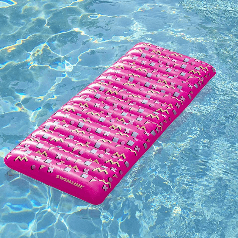 Matelas de piscine gonflable rétro rose