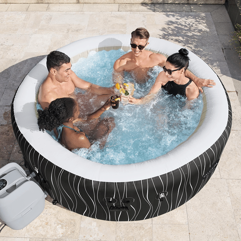 Spa gonflable pour 4 à 6 personnes Hollywood Airjet de Saluspa (77 x 26 pouces)