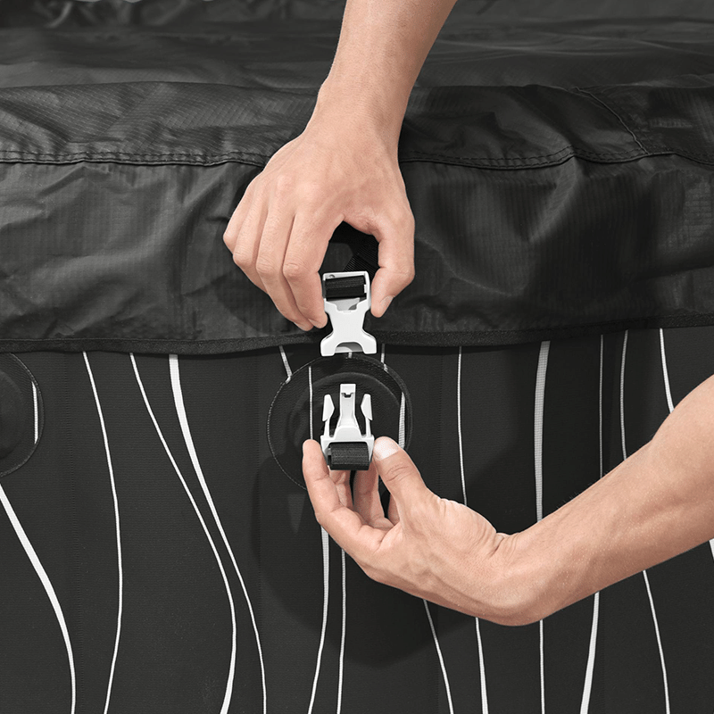 Spa gonflable pour 4 à 6 personnes Hollywood Airjet de Saluspa (77 x 26 pouces)