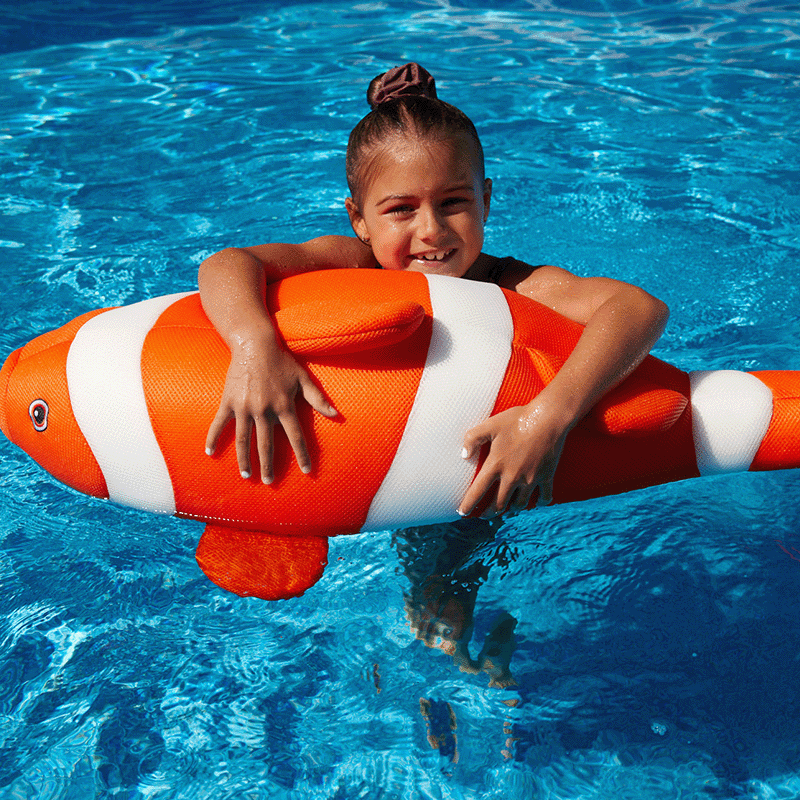 Flotteur pour piscine en forme de sac de haricots Nemo