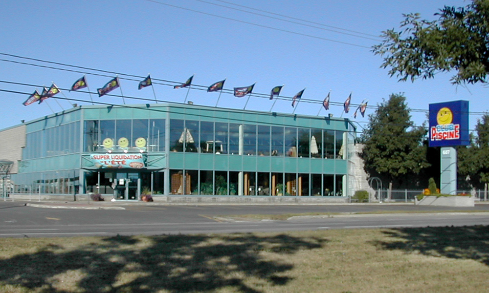 Club Piscine Super Fitness a ouvert sa première succursale au Québec en 1991.