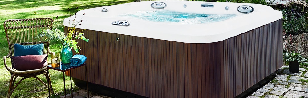 All about Jacuzzi spas